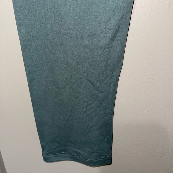 Mint Women's High-Waisted Leggings Size L/XL - Picture 4 of 7